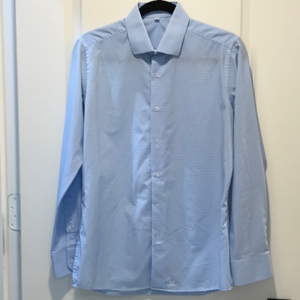 State & Liberty Men’s Light Blue/White checked shirt. Size Small